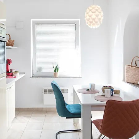 Appartamento Atrium Haven Next To Tivoli Park Lubiana